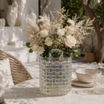 گلدان شیشه ای دست ساز دکوری مدل کیف حصیری گریژ ۲۰ سانتی